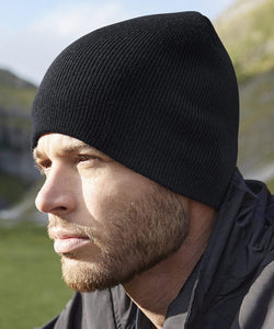 Adults Pull on Beanie hat BC44